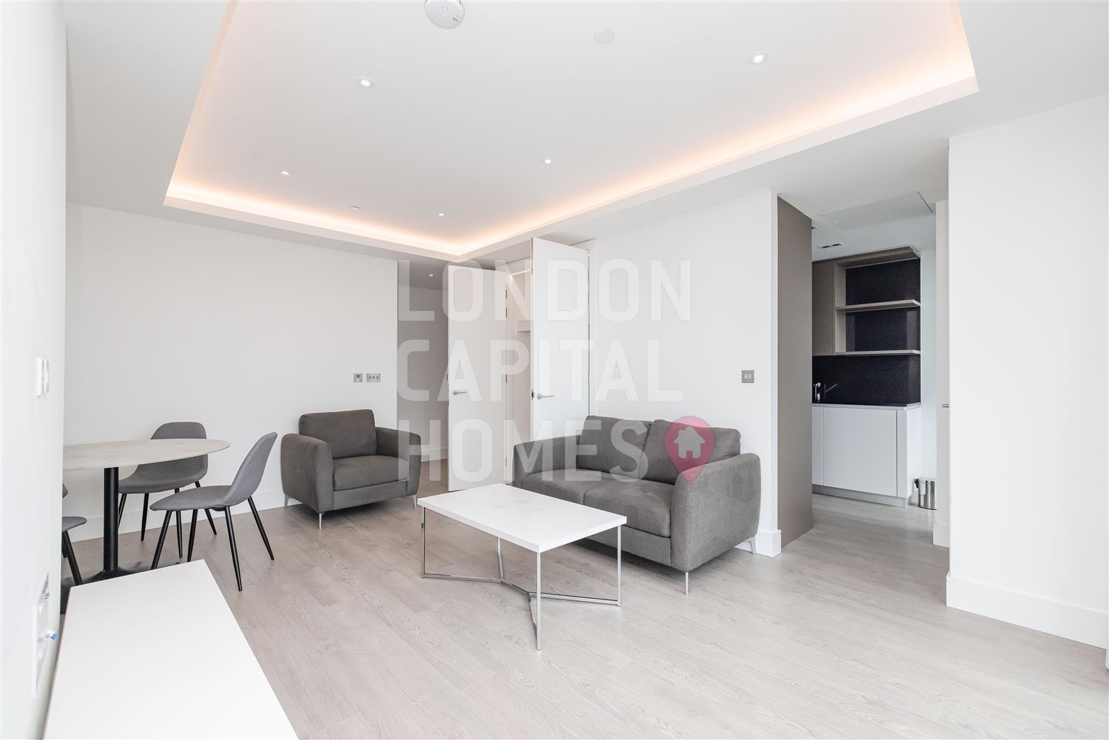 1 bed property in Carrara Tower, 1 Bollinder Place, London
